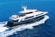 M/Y�IRIS
